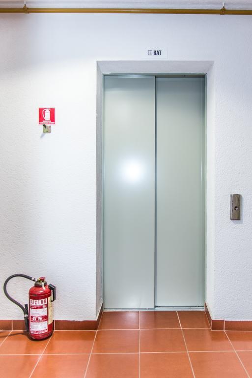 Apartment Roko Osijek Buitenkant foto