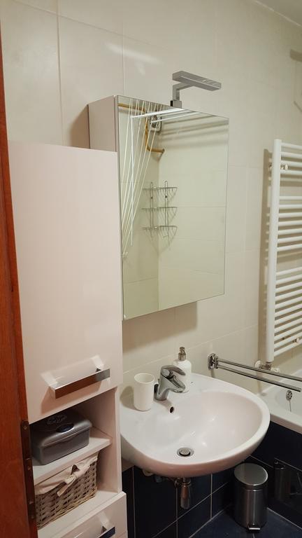 Apartment Roko Osijek Buitenkant foto