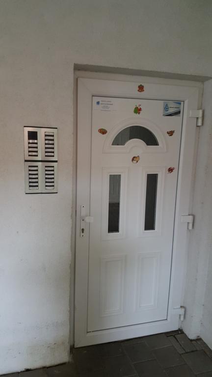 Apartment Roko Osijek Buitenkant foto